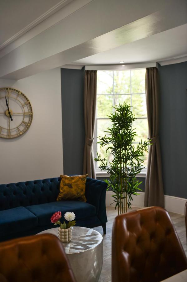 Victoria Colonnade Aparthotel Лемингтън Спа Екстериор снимка