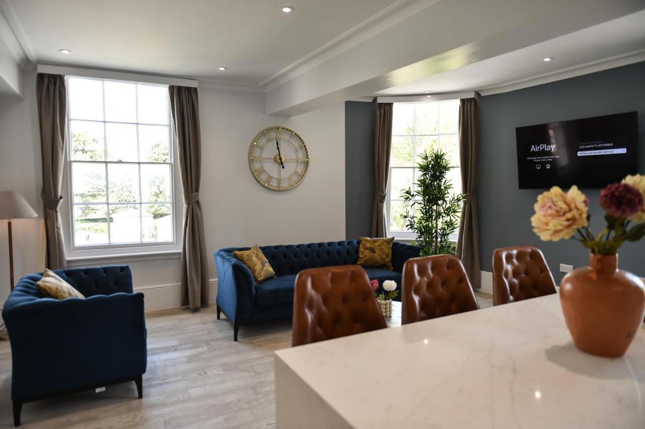 Victoria Colonnade Aparthotel Лемингтън Спа Екстериор снимка