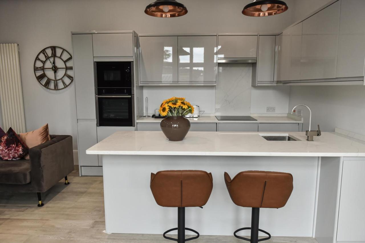Victoria Colonnade Aparthotel Лемингтън Спа Екстериор снимка